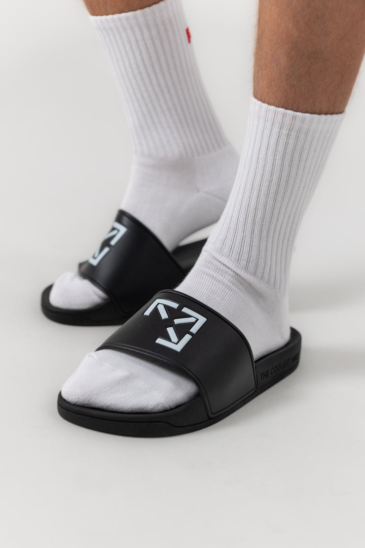 ESSENTIAL SLIDES