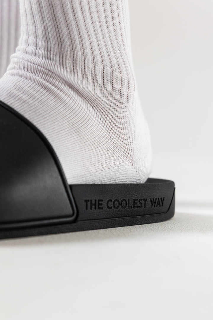 ESSENTIAL SLIDES